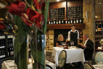 Chateau Elan - St Kilda Accommodation 10