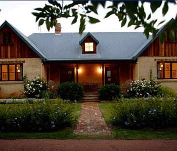 Carriages Boutique Hotel - St Kilda Accommodation 0