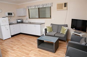 Maroochy River Resort & Bungalows - St Kilda Accommodation 3