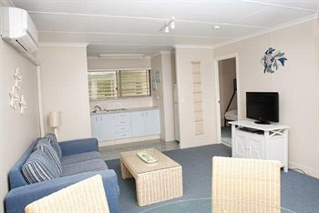 Maroochy River Resort & Bungalows - St Kilda Accommodation 13
