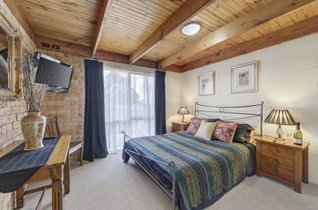 Bungunyah Apartments - St Kilda Accommodation 33