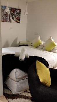 Hiigh Apartments - St Kilda Accommodation 35