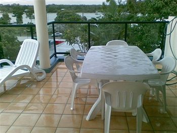 Twin Quays Noosa Resort - St Kilda Accommodation 7