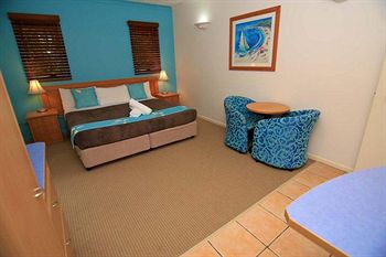 Twin Quays Noosa Resort - St Kilda Accommodation 13