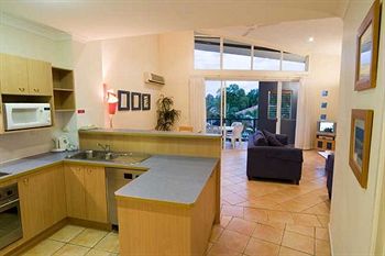 Twin Quays Noosa Resort - St Kilda Accommodation 17