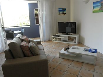 Twin Quays Noosa Resort - St Kilda Accommodation 25