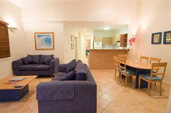 Twin Quays Noosa Resort - St Kilda Accommodation 28