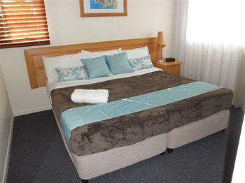 Twin Quays Noosa Resort - St Kilda Accommodation 30