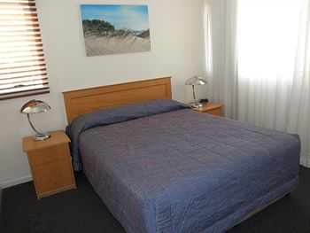 Twin Quays Noosa Resort - St Kilda Accommodation 34