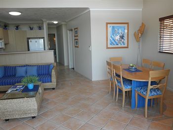 Twin Quays Noosa Resort - St Kilda Accommodation 38
