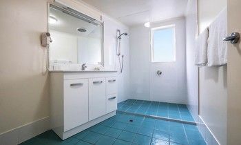 Twin Quays Noosa Resort - St Kilda Accommodation 52