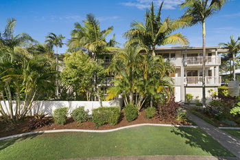 Sunset Cove Noosa - St Kilda Accommodation 1