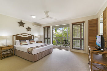 Sunset Cove Noosa - St Kilda Accommodation 3