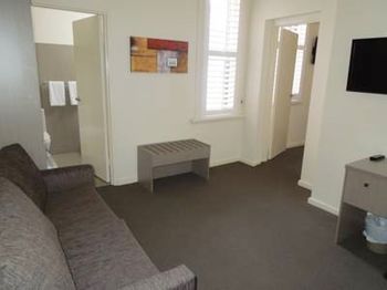 Naughtons Parkville Hotel - St Kilda Accommodation 18
