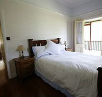 Singletons Retreat - St Kilda Accommodation