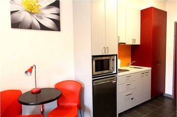 Alston Apartments Hotel - St Kilda Accommodation 8