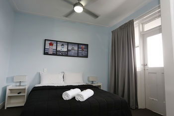 The Lakes Hotel - St Kilda Accommodation 26
