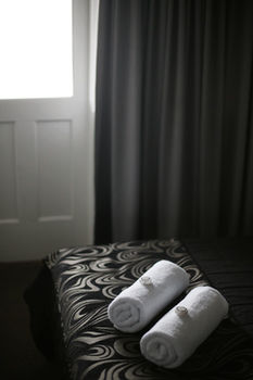 The Lakes Hotel - St Kilda Accommodation 28