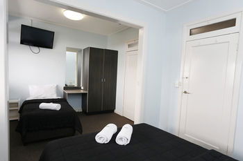 The Lakes Hotel - St Kilda Accommodation 30