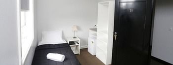 The Lakes Hotel - St Kilda Accommodation 53