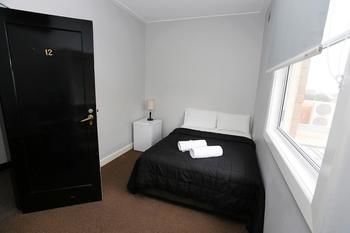 The Lakes Hotel - St Kilda Accommodation 59
