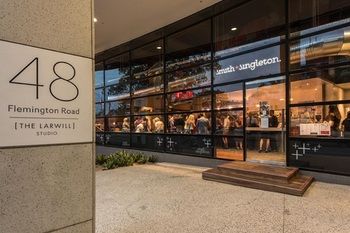 Art Series - The Larwill Studio - St Kilda Accommodation 25