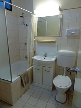 Best Western Fawkner Suites & Serviced Apartments - St Kilda Accommodation 5