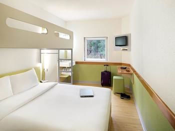 Ibis Budget Fawkner - St Kilda Accommodation 23