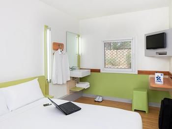 Ibis Budget Fawkner - St Kilda Accommodation 24