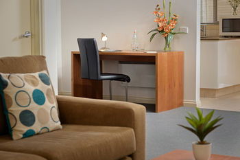 Apartments @ Kew Walpole Gardens - Kew Serviced Townhouses - St Kilda Accommodation 11