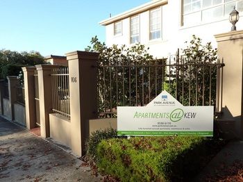 Apartments @ Kew Walpole Gardens - Kew Serviced Townhouses - St Kilda Accommodation 14