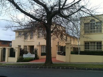Apartments @ Kew Walpole Gardens - Kew Serviced Townhouses - St Kilda Accommodation 15