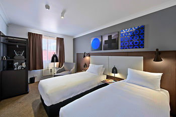 Quality Hotel CKS Sydney Airport - St Kilda Accommodation 2
