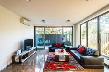 Orange Serviced Apartment - St Kilda Accommodation 12