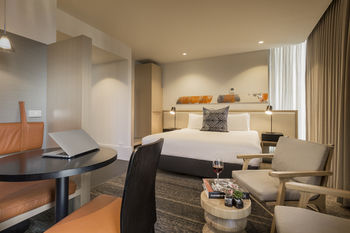 Brady Hotels - St Kilda Accommodation 30