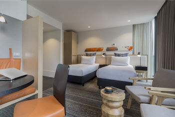 Brady Hotels - St Kilda Accommodation 34