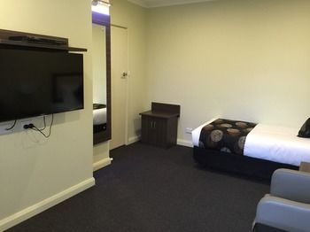 Park Squire Motor Inn And Serviced Apartments - St Kilda Accommodation 9