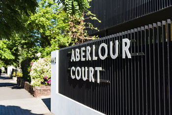 Aberlour Court - St Kilda Accommodation 8