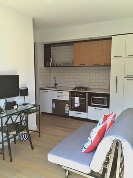 Aberlour Court - St Kilda Accommodation 19