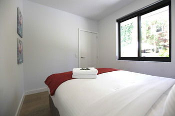 Aberlour Court - St Kilda Accommodation 23