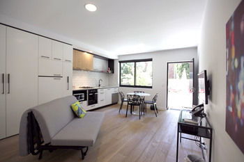 Aberlour Court - St Kilda Accommodation 31