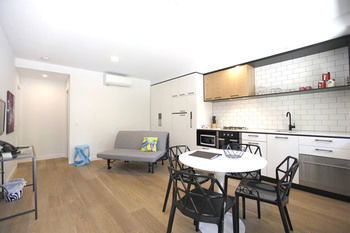 Aberlour Court - St Kilda Accommodation 37