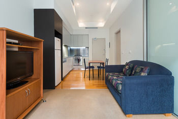BreakFree On Collins - St Kilda Accommodation 3