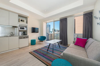 BreakFree On Collins - St Kilda Accommodation 22
