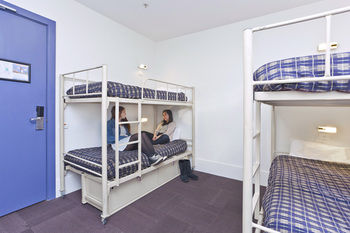 Melbourne VIC St Kilda Accommodation