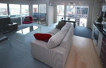 Plum Collins Street Serviced Apartments - St Kilda Accommodation 12