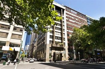 Plum Collins Street Serviced Apartments - St Kilda Accommodation 17