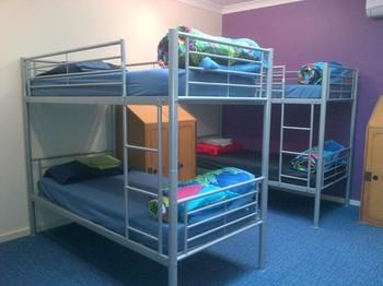 The Entrance Backpackers - Hostel - St Kilda Accommodation 3