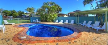 Alex Beach Cabins - St Kilda Accommodation 22