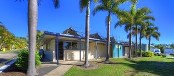 Alex Beach Cabins - St Kilda Accommodation 24